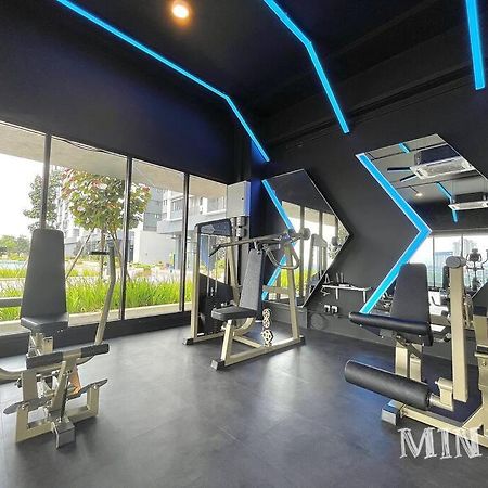 Netizen Near Mrt Couple Balcony Suite #31 Kampong Bukit Dukong 외부 사진