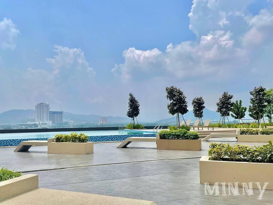 Netizen Near Mrt Couple Balcony Suite #31 Kampong Bukit Dukong 외부 사진
